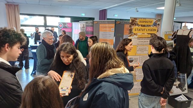 Le salon d'orientation post troisième Trajectoire, Lesven y était ! Le salon d'orientation post troisième Trajectoire, Lesven y était !