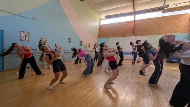  Le festival départemental UNSS de danse : Une réussite pour la première participation de Lesven !