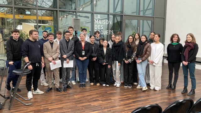 Les BTS 1 CI rencontrent Jeanne Robet au festival longueur d'ondes à Brest 