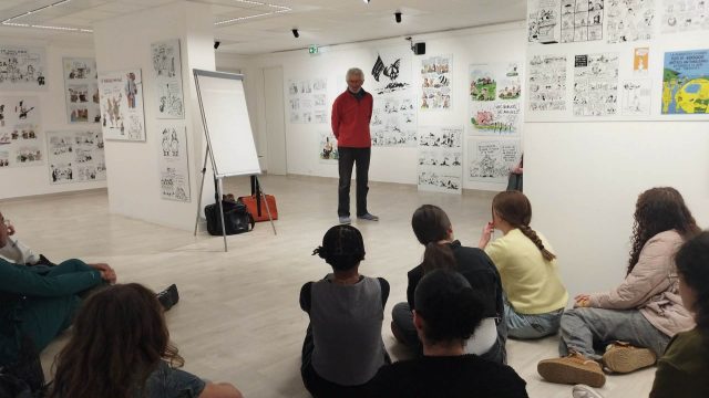 Rencontre des élèves de 1STMG3 avec le dessinateur de presse Nono