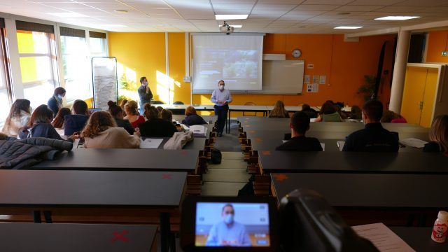 Les étudiants de BTS2GPME ont accueilli Didier VAUTHELIN (Gérant de Vauthelin paysages)