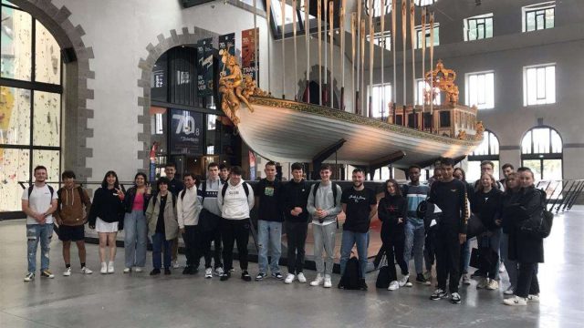 Les DCG1 visitent la ville de BREST au travers d'un rallye pédestre