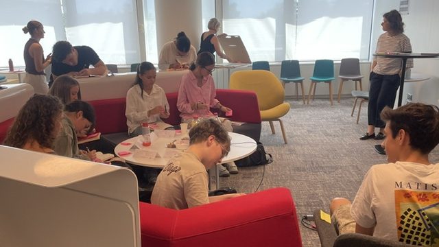 Retour d'expérience pour nos élèves de seconde en stage au CMB