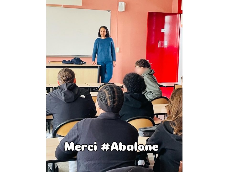 Les Term. Accueil et Vente échangent avec Abalone