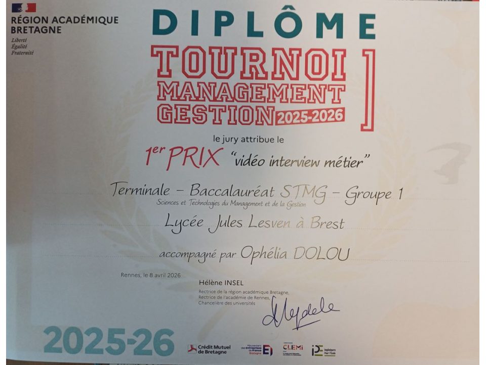 Les TSTMG spécialité Gestion Finance remportent le tournoi de gestion académique !