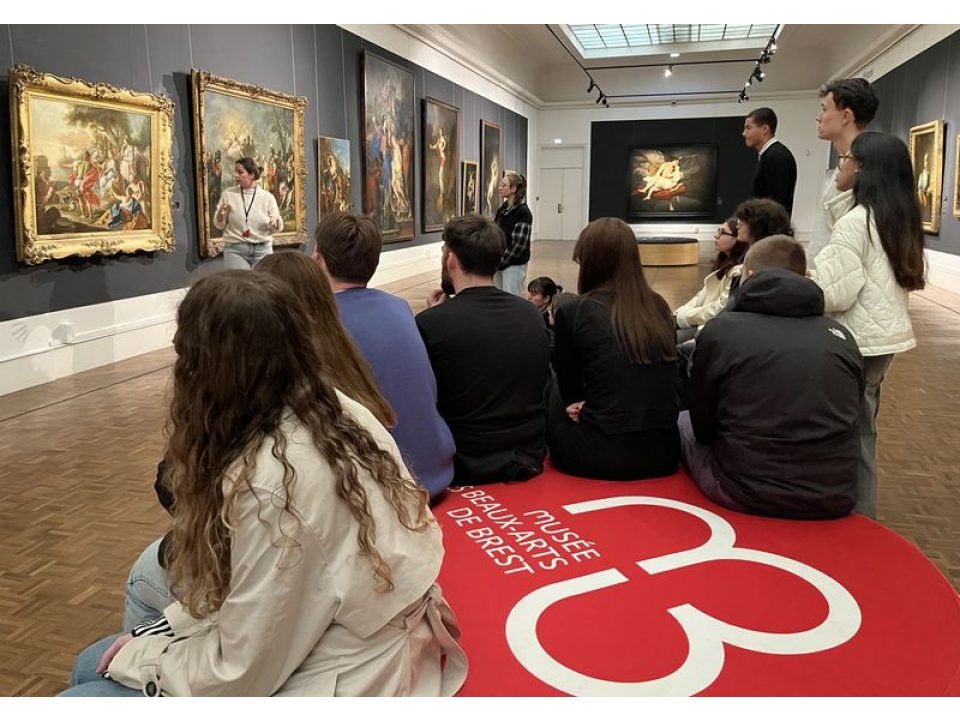 Les étudiants de CPGE ECT au musée des Beaux-arts de Brest