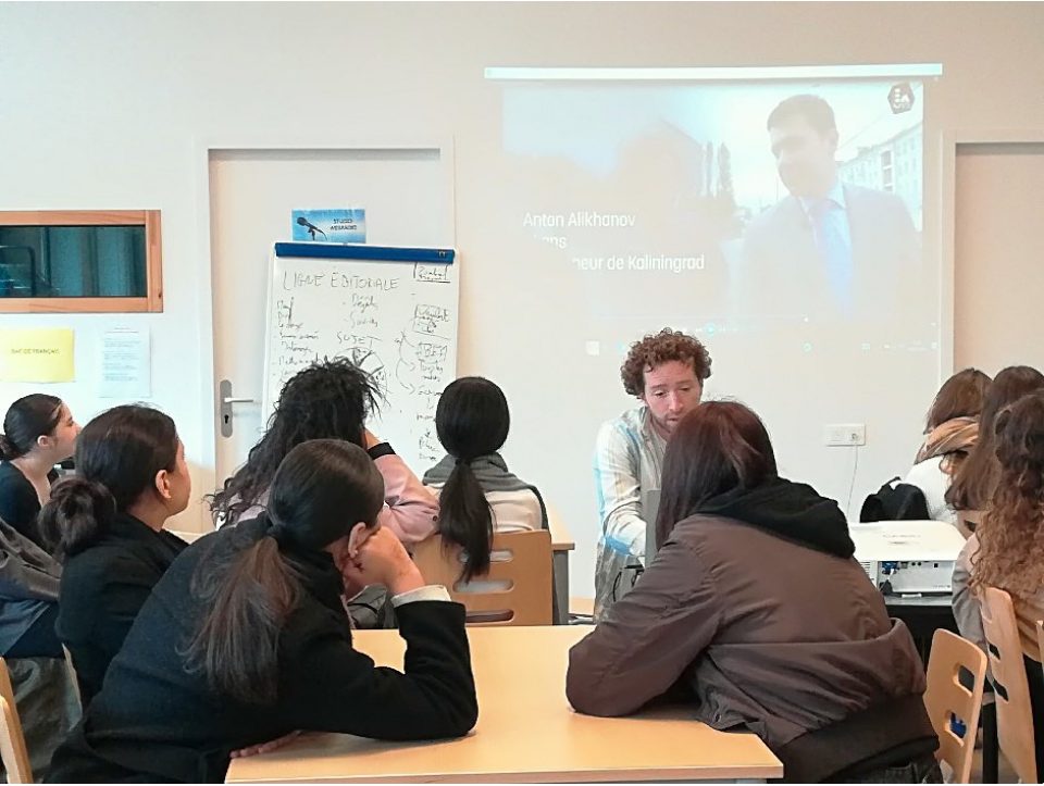 Lutter contre la désinformation de masse des jeunes