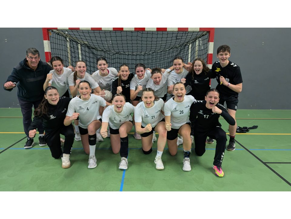 Les handballeuses de Lesven championnes départementales !