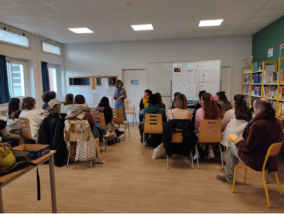 Elise Golberg, autrice, rencontre les 2nde1 et les TS2 MMV 