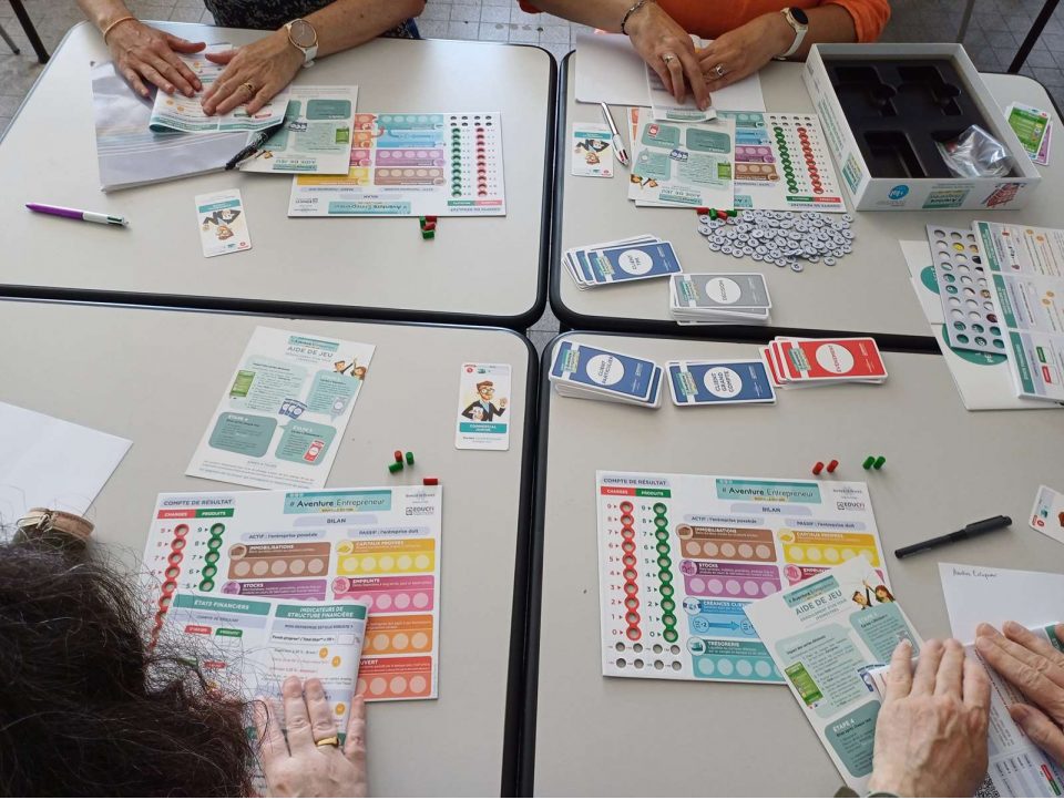 Les professeurs de DCG se forment au jeu sérieux de la Banque de France