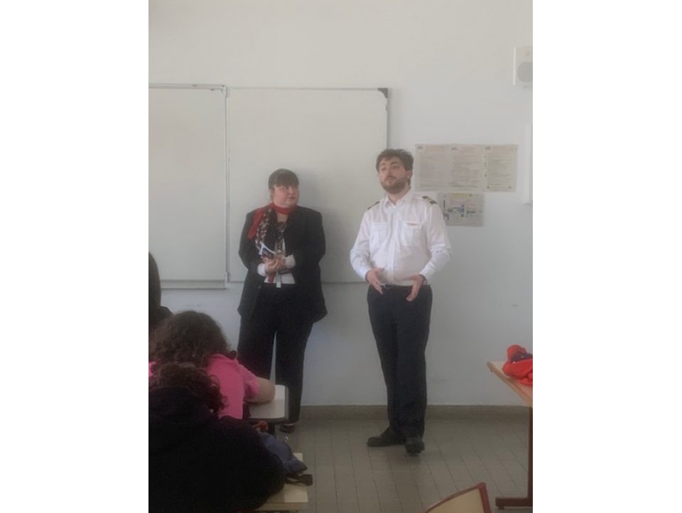 À la découverte des métiers de l’aérien pour nos 1ère et Terminale Métiers de l'Accueil